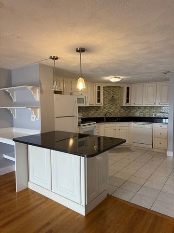 205 Ferry 408, Everett, MA 02149