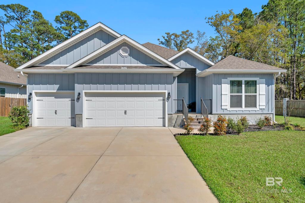 1262 Holland Street, Gulf Shores, AL 36542