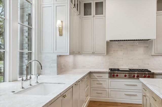 13023 Taylorcrest Road, Houston, TX 77079