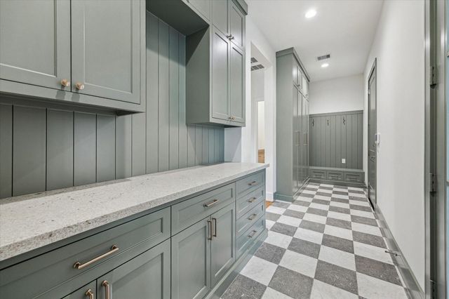 13023 Taylorcrest Road, Houston, TX 77079