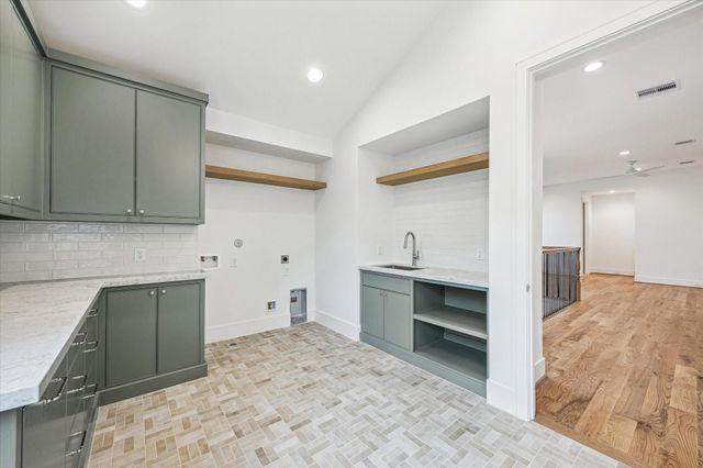 13023 Taylorcrest Road, Houston, TX 77079