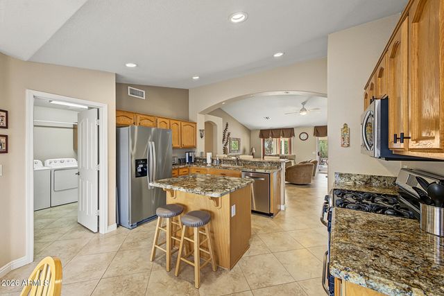 24322 S STARCREST Drive, Sun Lakes, AZ 85248