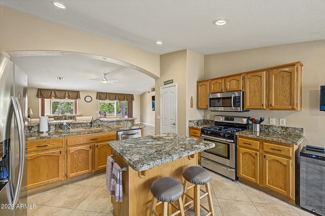 24322 S STARCREST Drive, Sun Lakes, AZ 85248
