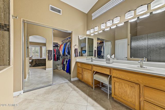 24322 S STARCREST Drive, Sun Lakes, AZ 85248