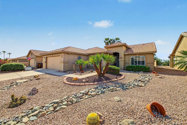 24322 S STARCREST Drive, Sun Lakes, AZ 85248