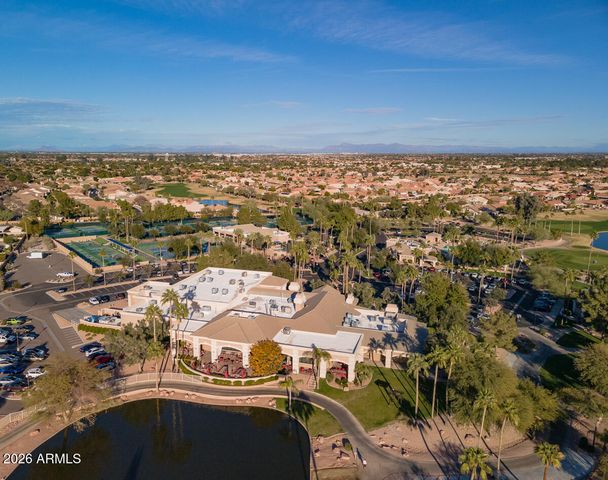 24322 S STARCREST Drive, Sun Lakes, AZ 85248