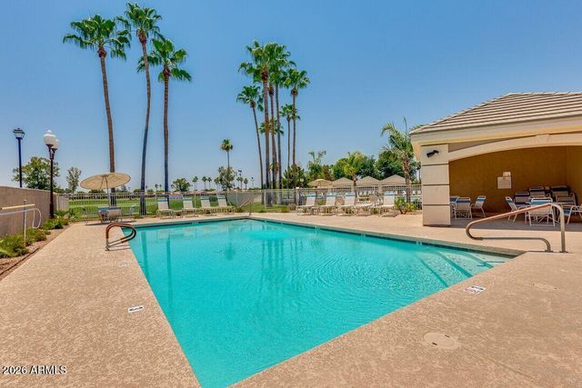 24322 S STARCREST Drive, Sun Lakes, AZ 85248