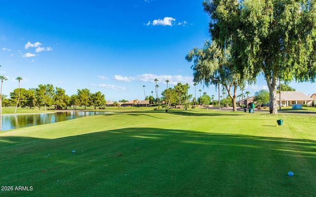 24322 S STARCREST Drive, Sun Lakes, AZ 85248
