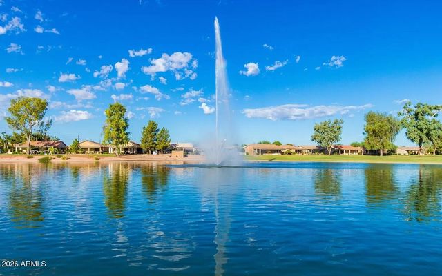 24322 S STARCREST Drive, Sun Lakes, AZ 85248