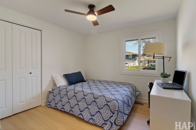 308 Wianno Lane, Schaumburg, IL 60194