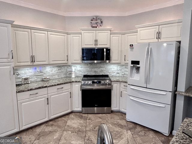 135 Kenton Place, Peachtree City, GA 30269