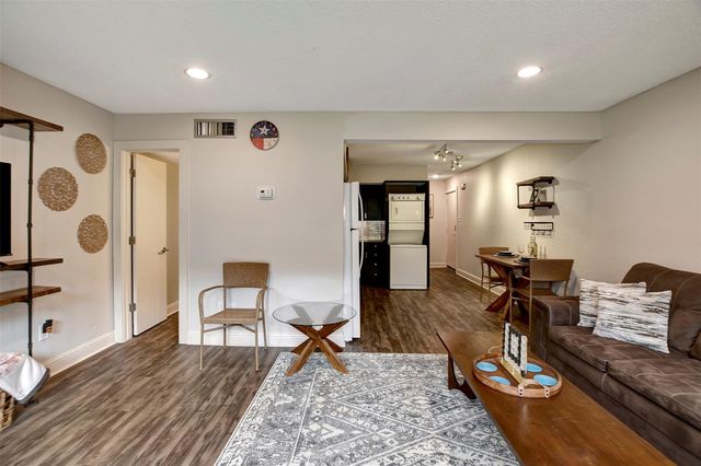 12900 Walden Road 407D, Montgomery, TX 77356