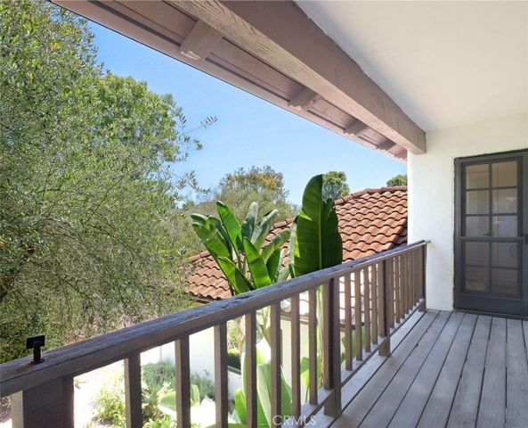 23 Country Meadow Road, Rolling Hills Estates, CA 90274