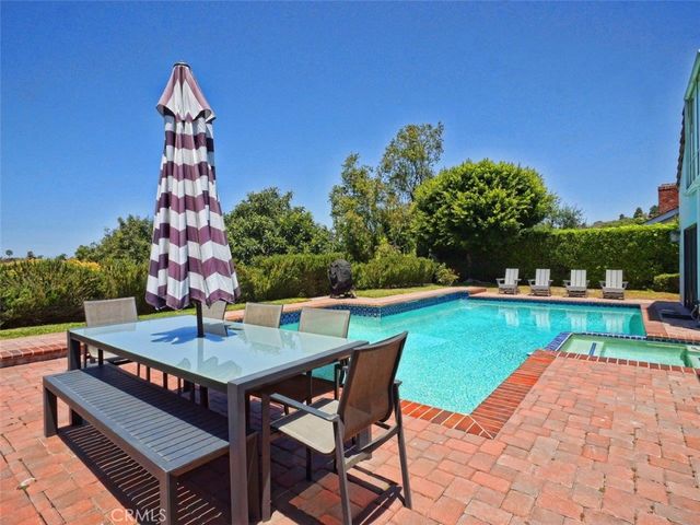 23 Country Meadow Road, Rolling Hills Estates, CA 90274