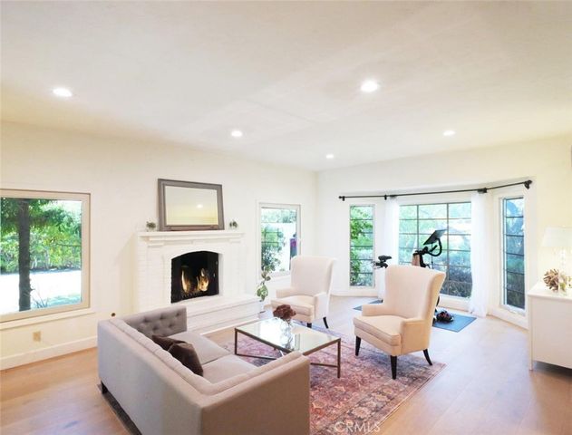 23 Country Meadow Road, Rolling Hills Estates, CA 90274