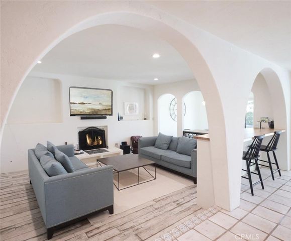 23 Country Meadow Road, Rolling Hills Estates, CA 90274