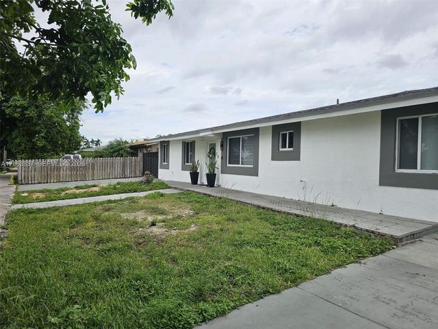 75 SW 18th Avenue, Homestead, FL 33030