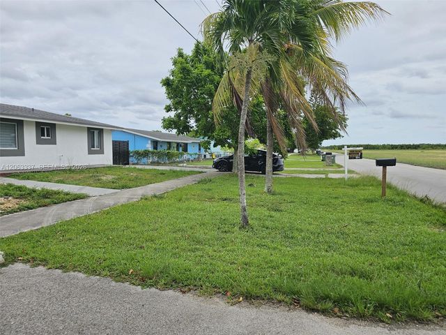 75 SW 18th Avenue, Homestead, FL 33030