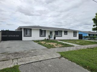 75 SW 18th Avenue, Homestead, FL 33030