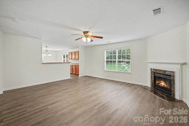 13827 Allison Forest Trail, Charlotte, NC 28278