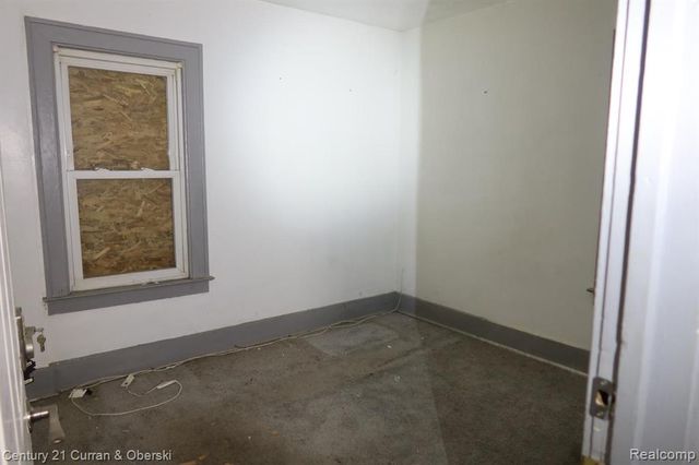 256 W Montana Street, Detroit, MI 48203