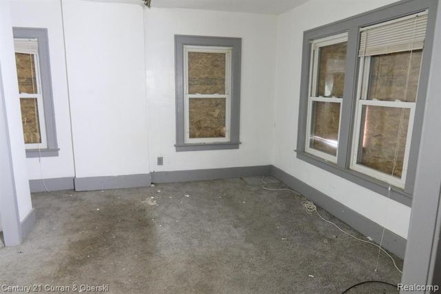 256 W Montana Street, Detroit, MI 48203
