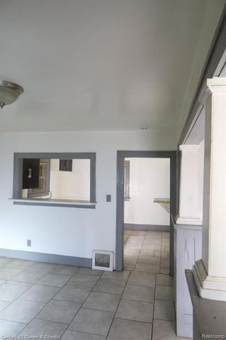 256 W Montana Street, Detroit, MI 48203