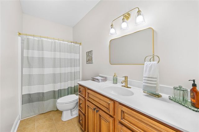 104 Benjamin Drive, Townville, SC 29689