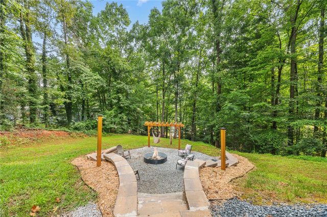 104 Benjamin Drive, Townville, SC 29689