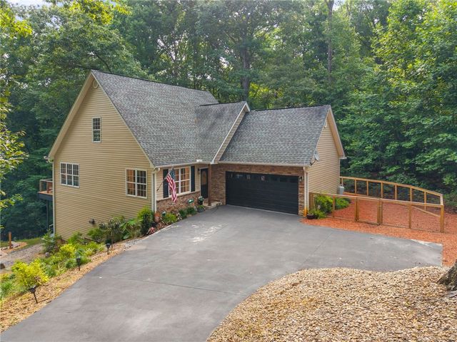 104 Benjamin Drive, Townville, SC 29689