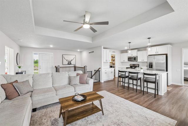 5400 Leyden Avenue, Des Moines, IA 50317