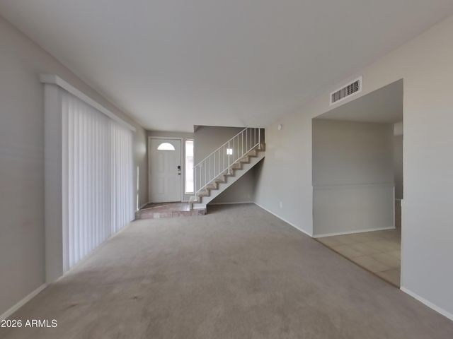 1406 E KERRY Lane, Phoenix, AZ 85024