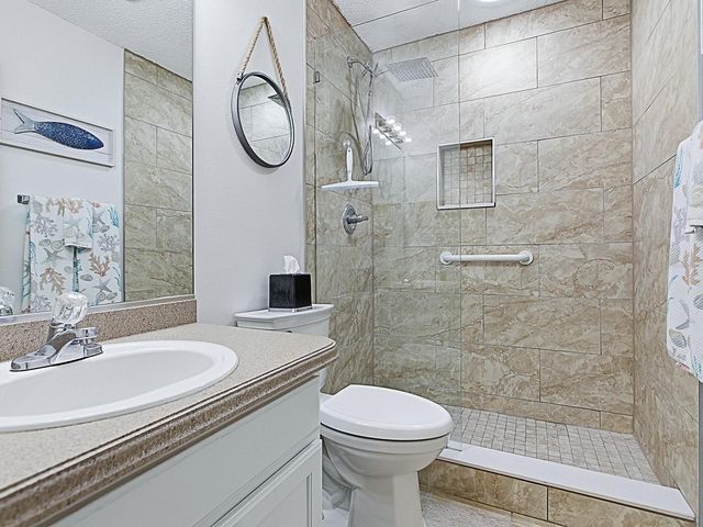 676 CAMINO DEL REY DRIVE, The Villages, FL 32159