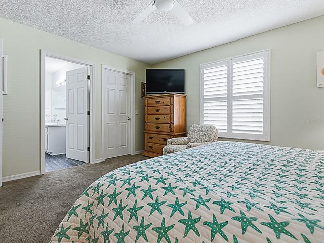 676 CAMINO DEL REY DRIVE, The Villages, FL 32159