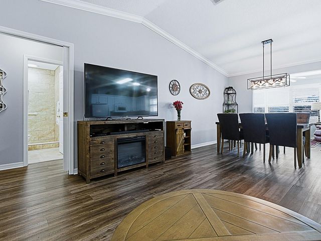 676 CAMINO DEL REY DRIVE, The Villages, FL 32159