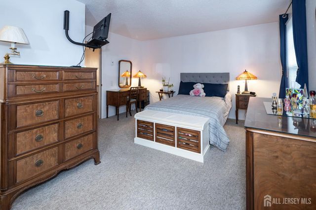 376 Stirling Drive D, Monroe, NJ 08831