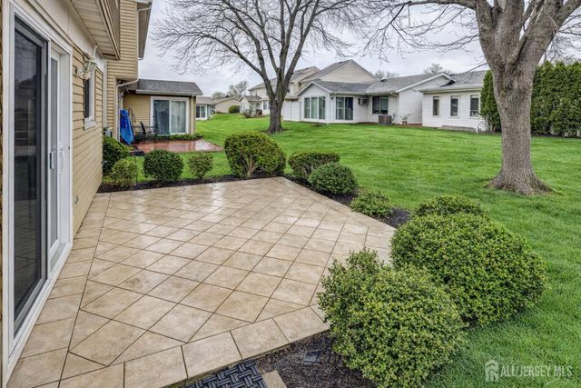 376 Stirling Drive D, Monroe, NJ 08831