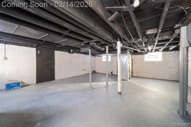 143 Thorpe Street, Pontiac, MI 48341