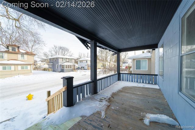 143 Thorpe Street, Pontiac, MI 48341