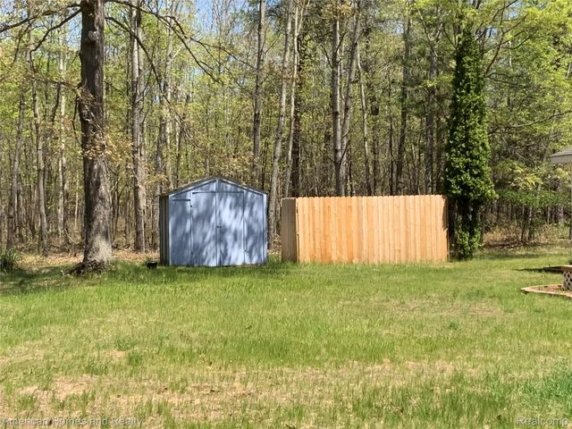 7395 Crestwood Drive, Oscoda Charter Township, MI 48750