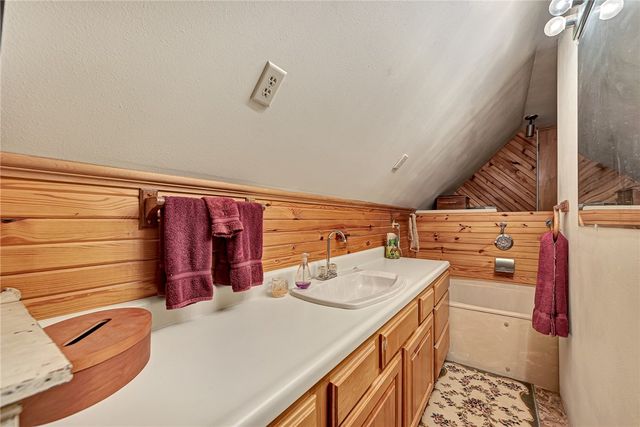 9897 Almosta Road, Decatur, AR 72722