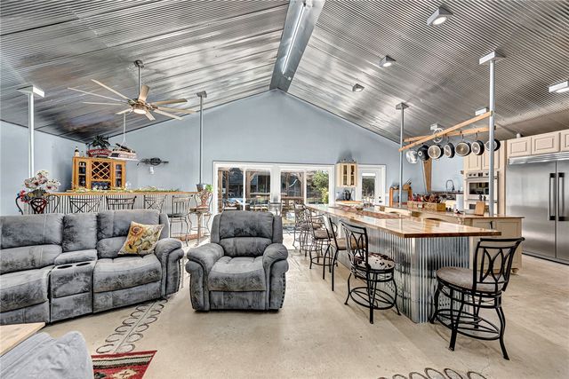 9897 Almosta Road, Decatur, AR 72722