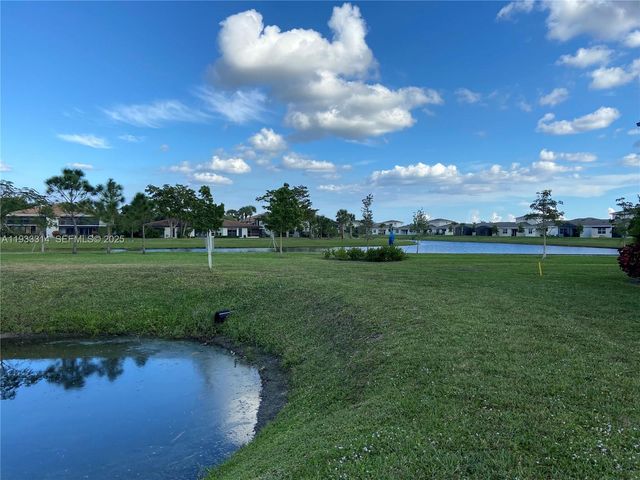 13283 Pineapple Palm Ct F, Delray Beach, FL 33484