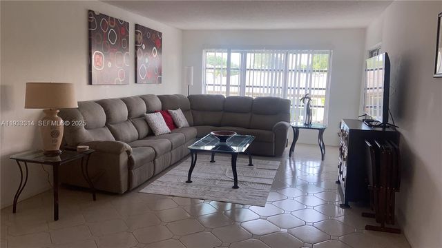 13283 Pineapple Palm Ct F, Delray Beach, FL 33484