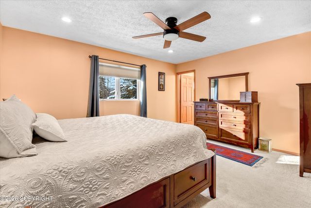 17354 Kantishna Drive, Eagle River, AK 99577