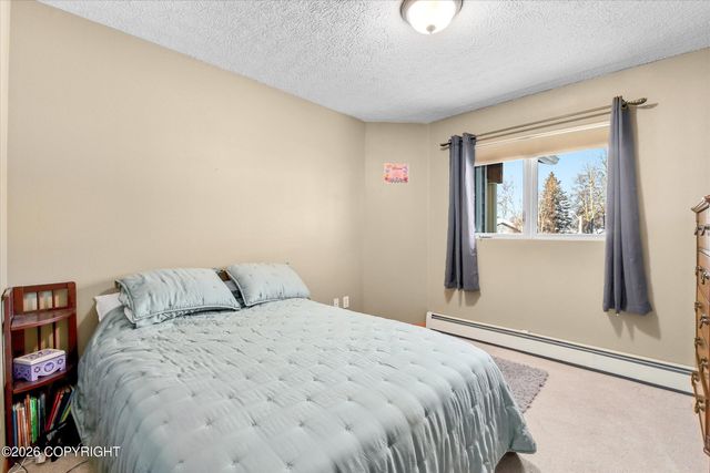 17354 Kantishna Drive, Eagle River, AK 99577