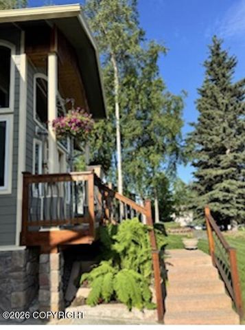 17354 Kantishna Drive, Eagle River, AK 99577