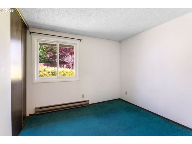 3909 Sw WILBARD St, Portland, OR 97219