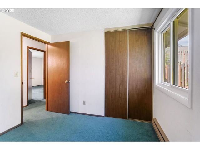 3909 Sw WILBARD St, Portland, OR 97219