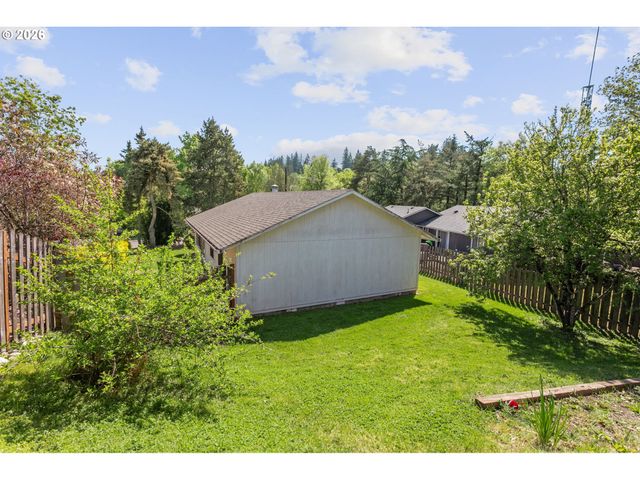 3909 Sw WILBARD St, Portland, OR 97219